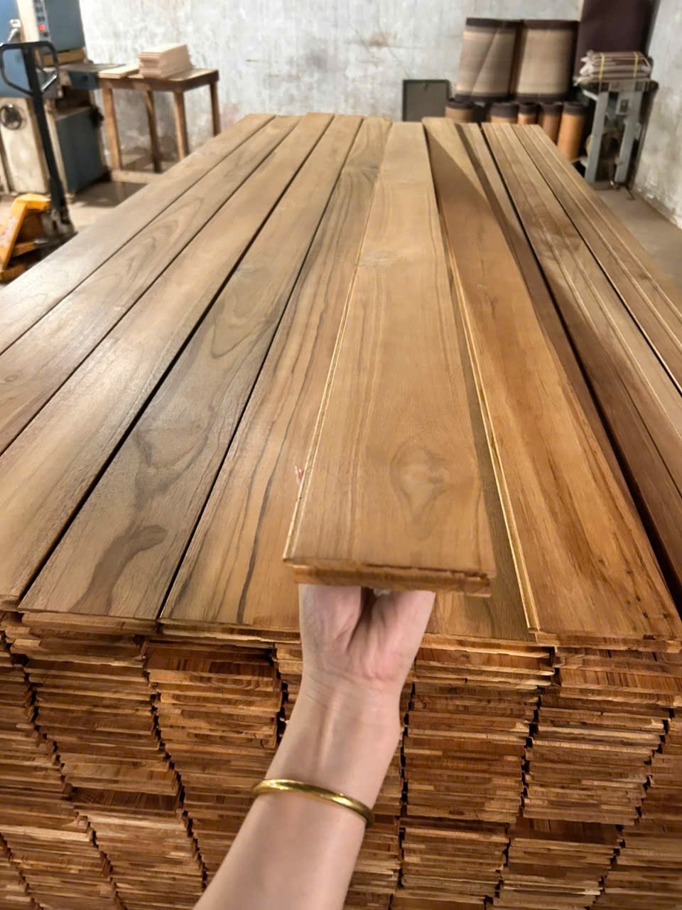 Gỗ Teak Lào 4