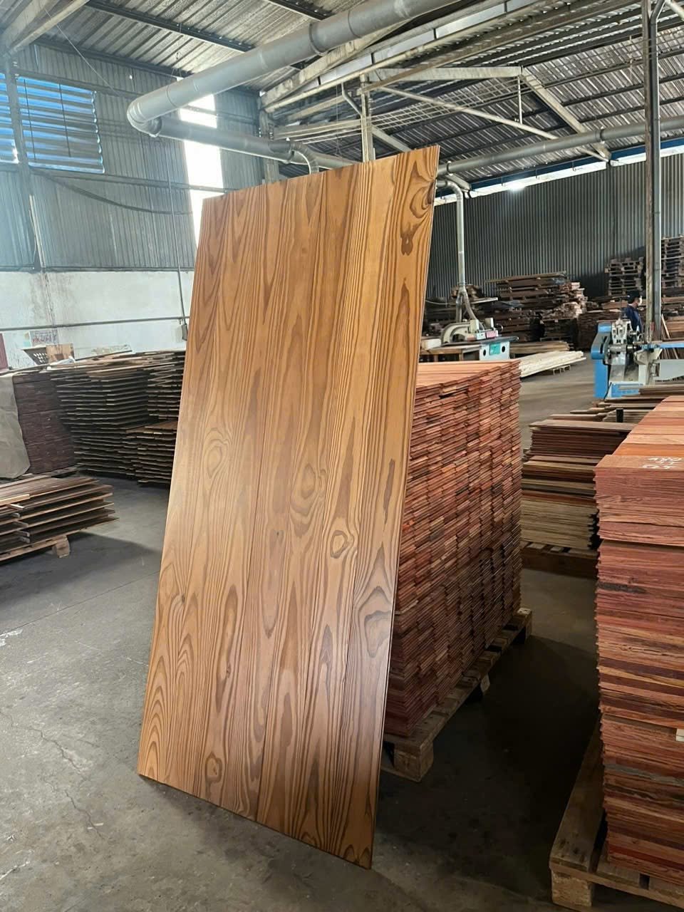 Gỗ Thông Biến Tính 6